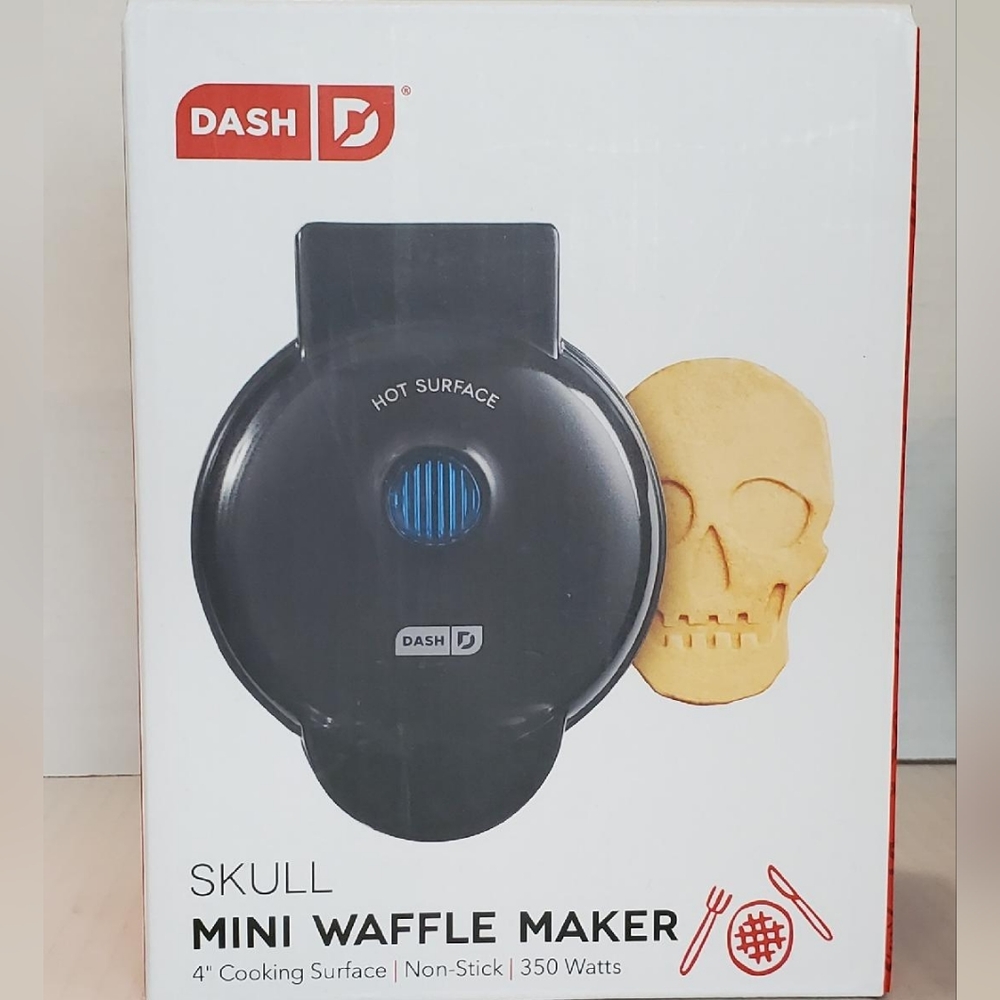 Skull Waffle Maker